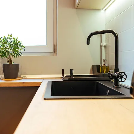 Beautiful - Location - Amazing Balcony