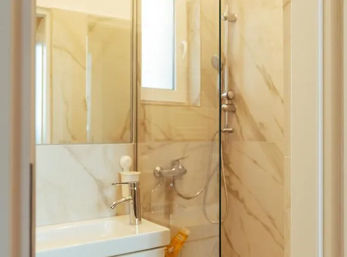 Beautiful - Location - Amazing Balcony Apartment Bucharest